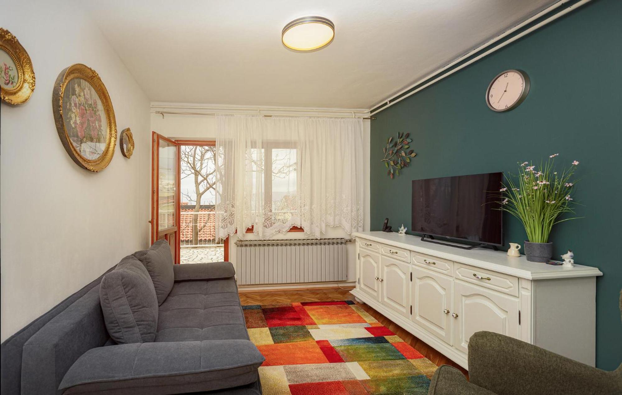 3 Bedroom Beautiful Apartment In Senj Сень Экстерьер фото